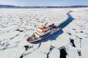 Du lịch Nhật Bản - Du thuyền khám phá băng trôi Hokkaido