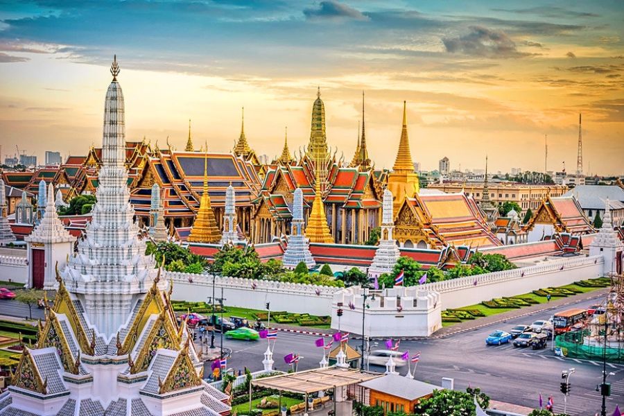 Laem Chabang, Thái Lan - Cửa Ngõ Đến Bangkok