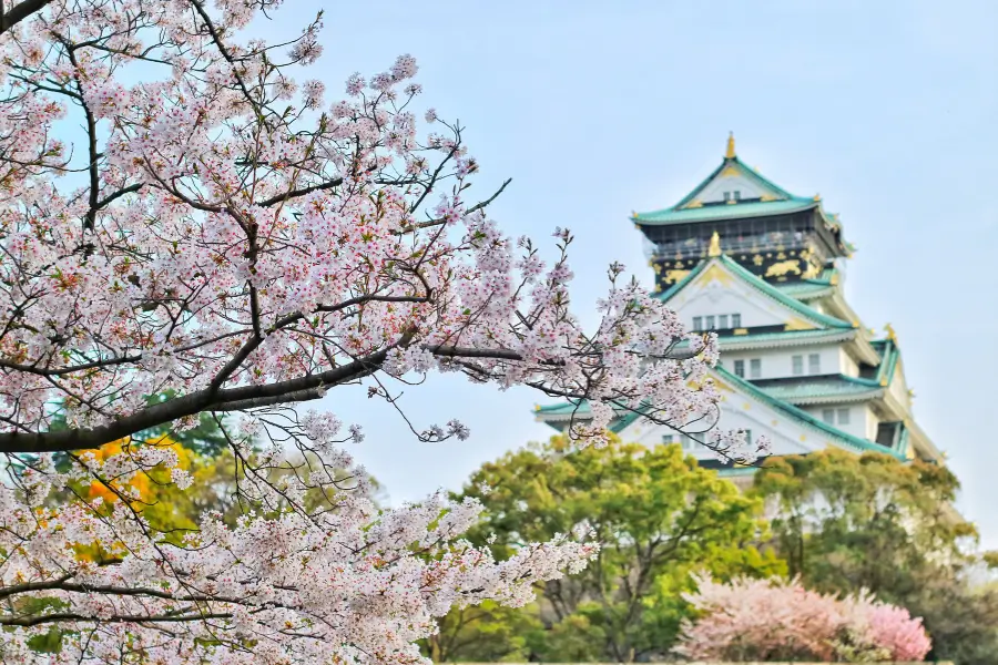 Lâu đài Osaka