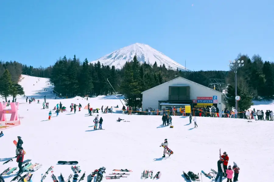 Trượt Tuyết Fujiten - Trải Nghiệm Mùa Đông Tuyệt Đẹp Dưới Chân Núi Phú Sĩ