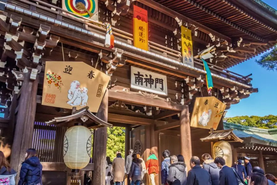 Vì sao đền Meiji hot nhất trong dịp Tết Nhật