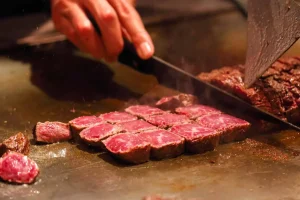 Thưởng Thức Bò Kobe Và Bò Wagyu Trong Tour Nhật Bản