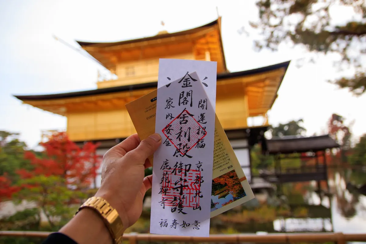 Chùa Kinkakuji Mùa Thu
