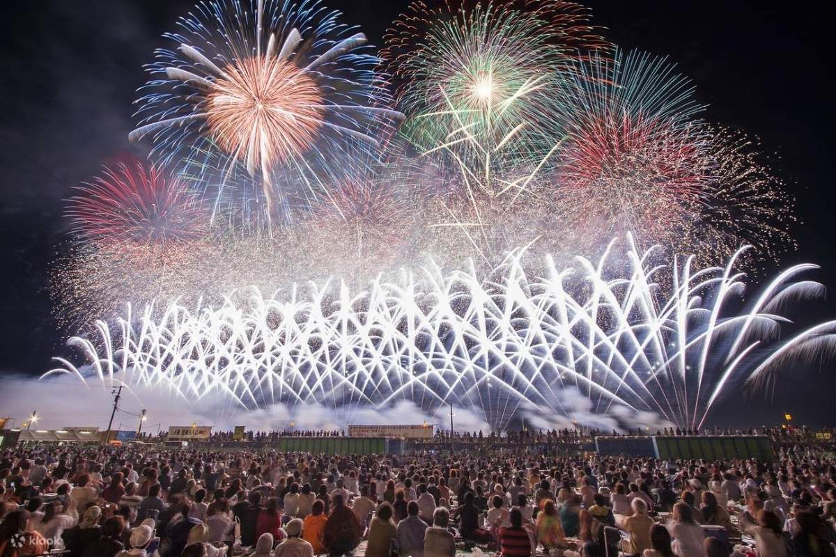 Lễ hội pháo hoa ở Hakodate